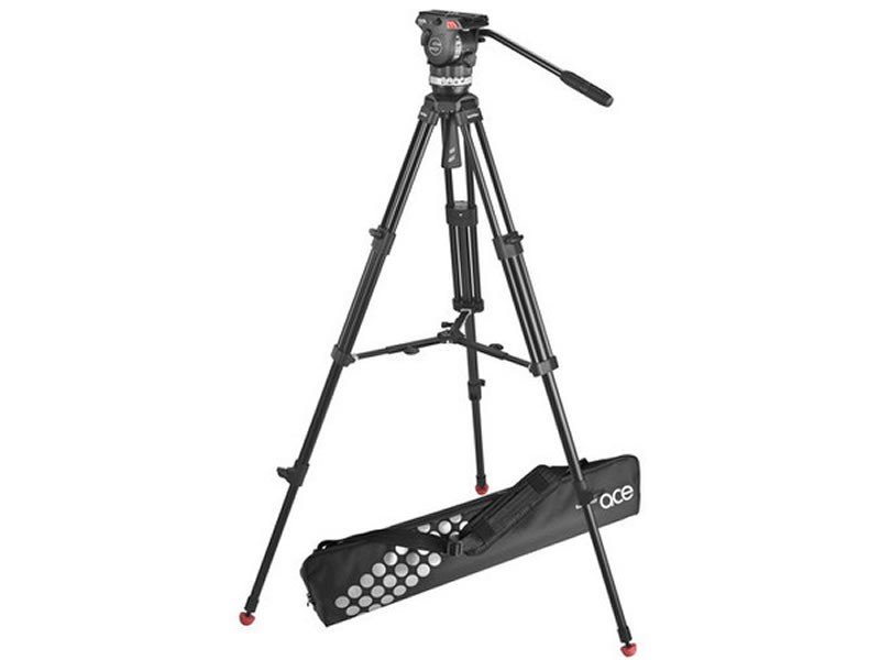 Manfrotto tripod (included)